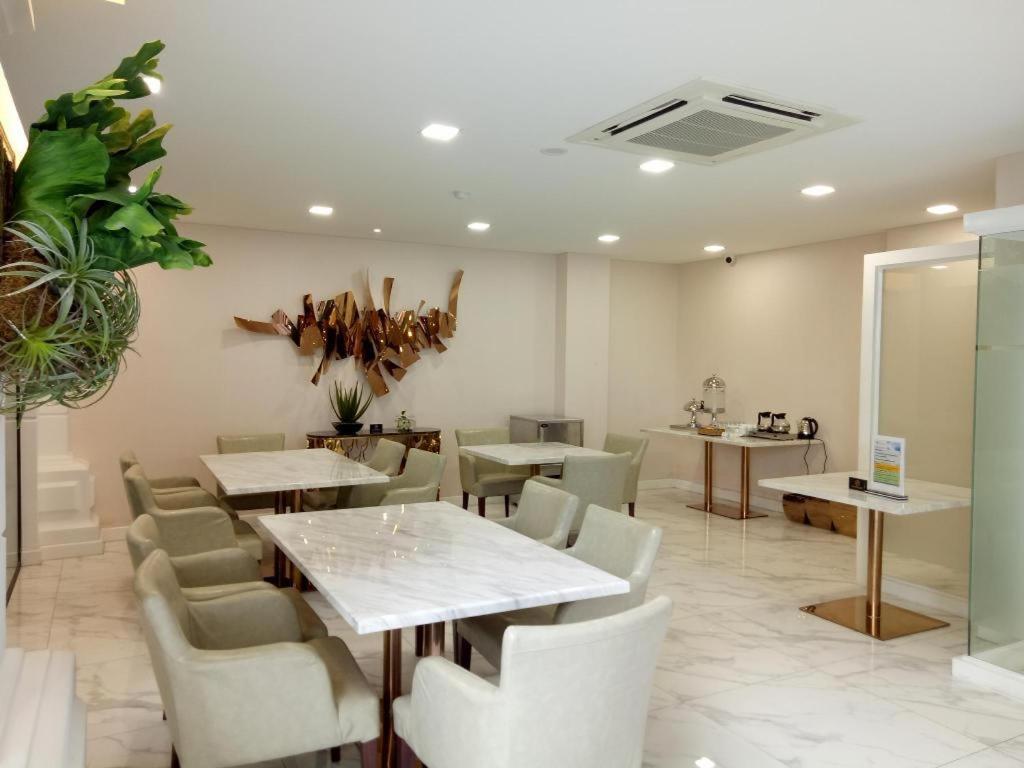 V Boutique Hotel Phnom Penh Dış mekan fotoğraf