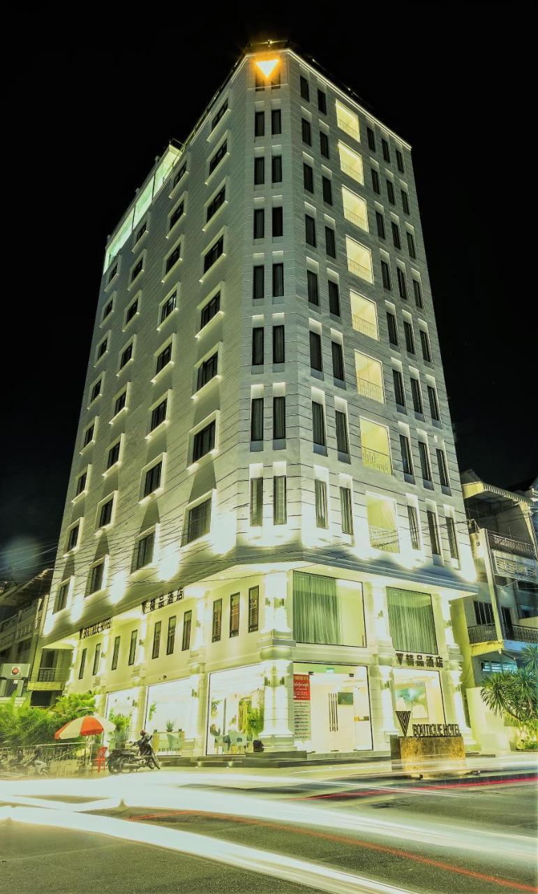 V Boutique Hotel Phnom Penh Dış mekan fotoğraf